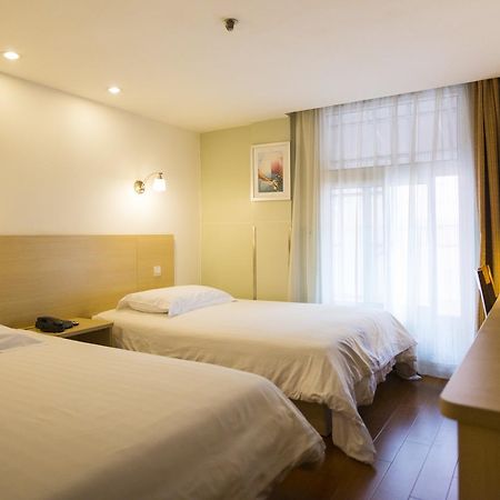 Motel Chongqing Jiefangbai Hongyadong Pedestrian Street Экстерьер фото