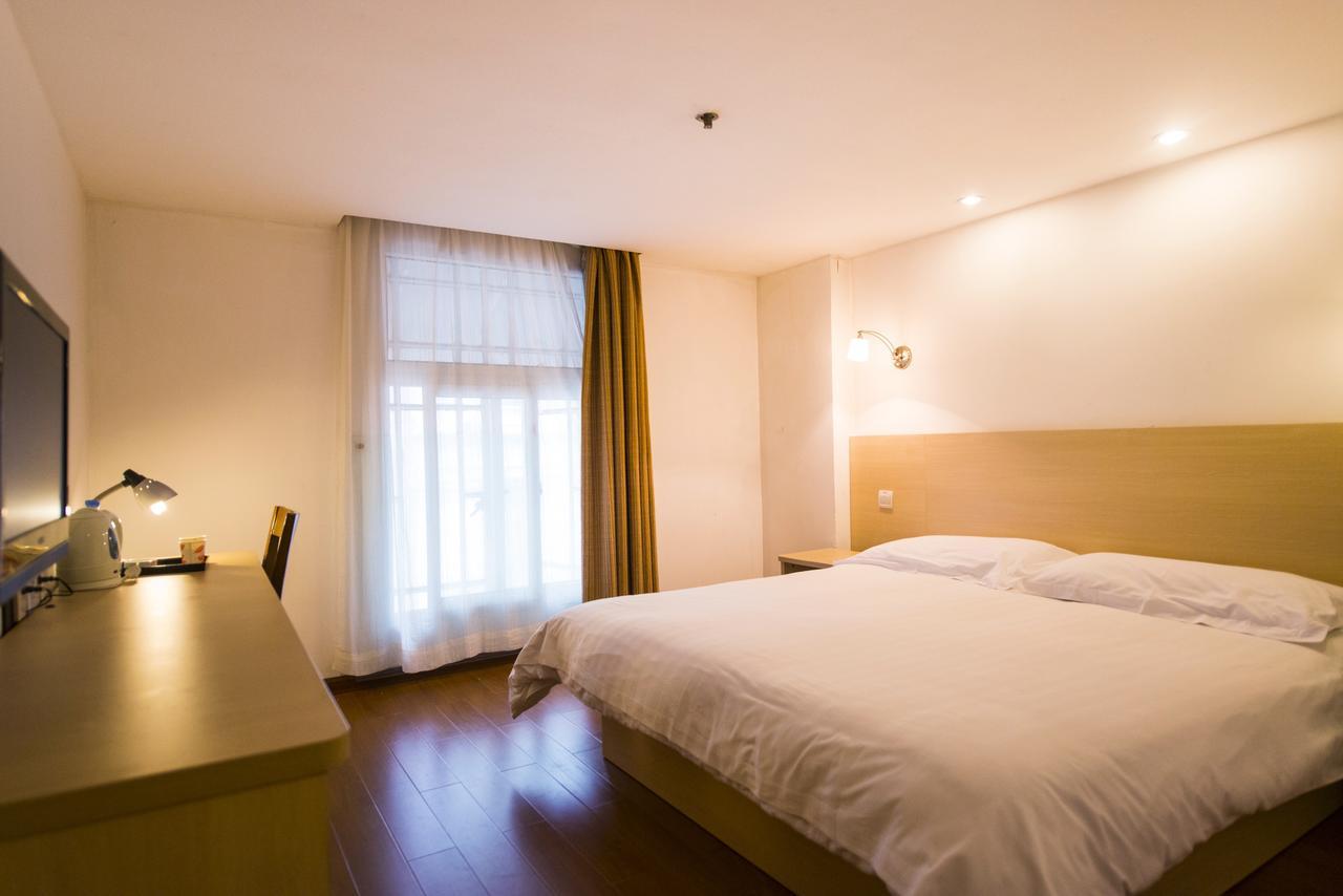 Motel Chongqing Jiefangbai Hongyadong Pedestrian Street Экстерьер фото